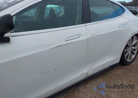 2012 Tesla Model S Performance/Signature Performance из США, поврежденный, VIN 5YJSA1DP0CFS01096